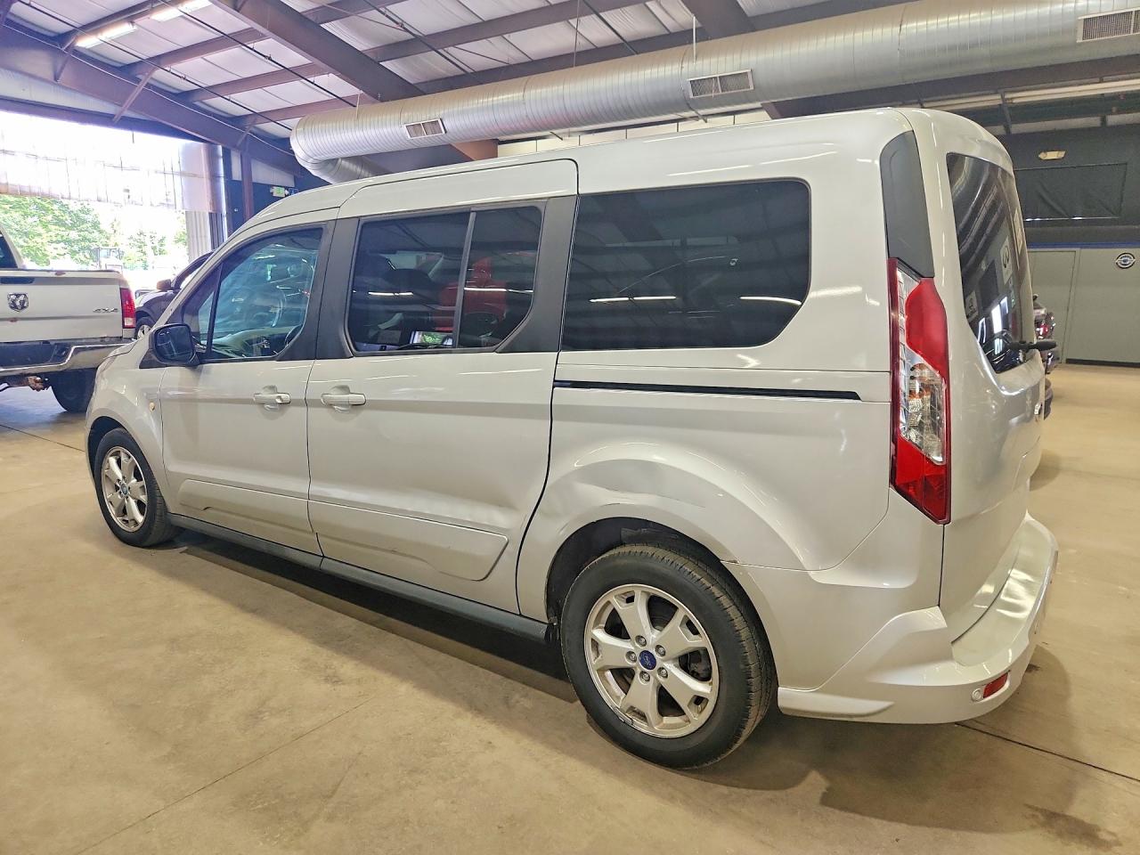 2015 FORD TRANSIT CONNECT XLT — снимка 2
