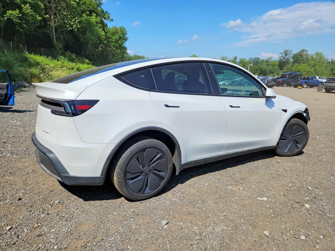 2026 TESLA MODEL Y — снимка 3