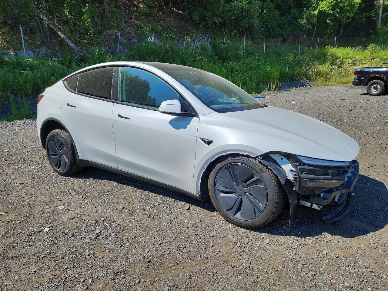 2026 TESLA MODEL Y — снимка 4