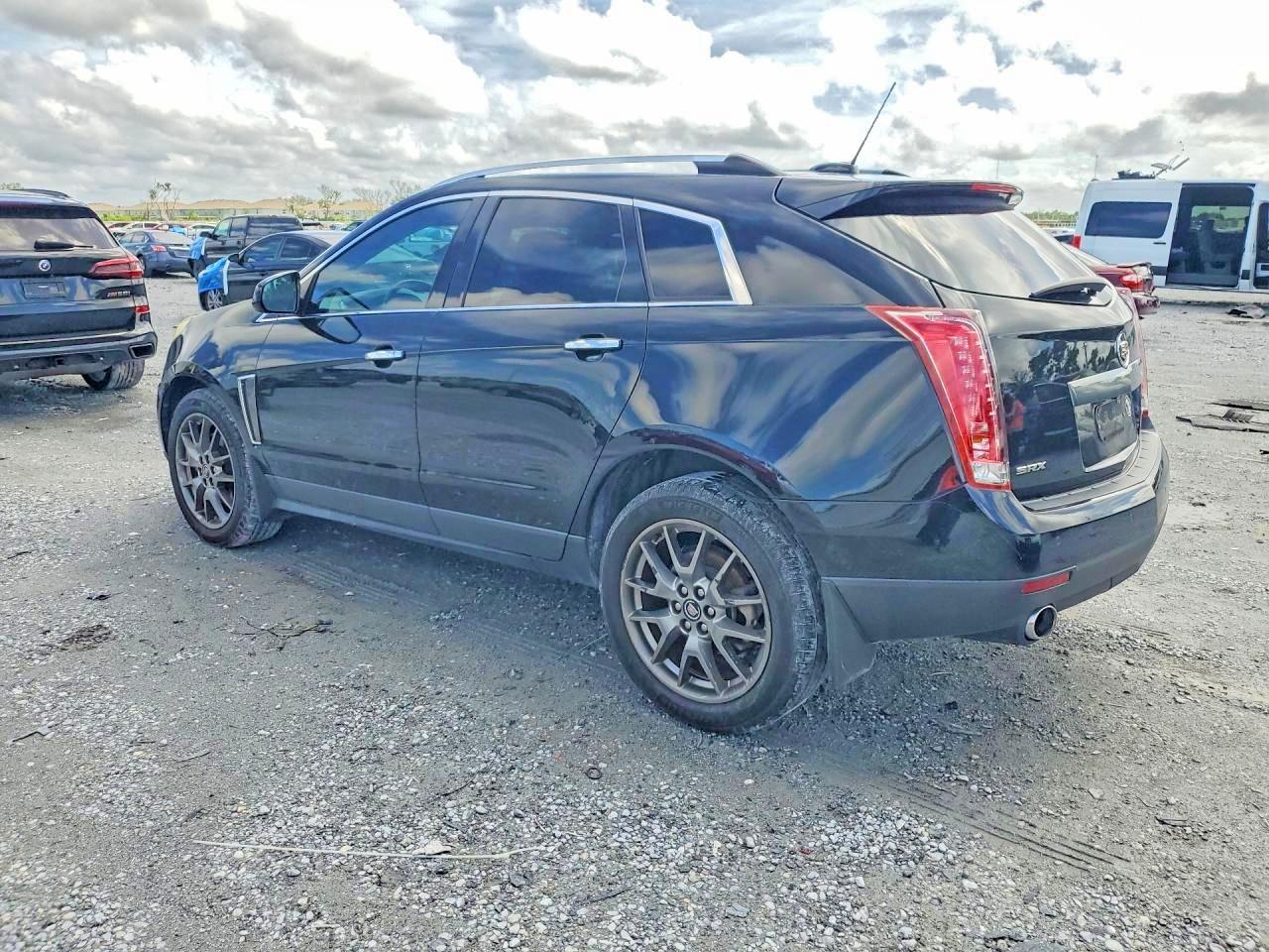 2016 CADILLAC SRX PERFORMANCE COLLECTION — снимка 2