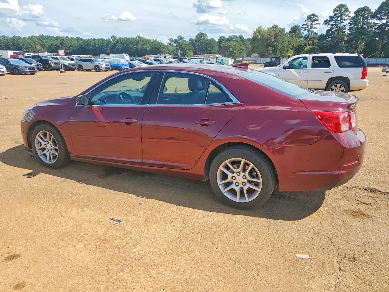 2015 CHEVROLET MALIBU 1LT — снимка 2