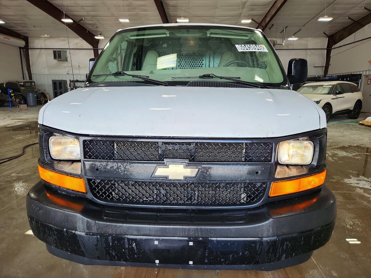 2017 CHEVROLET EXPRESS G2500 — снимка 5