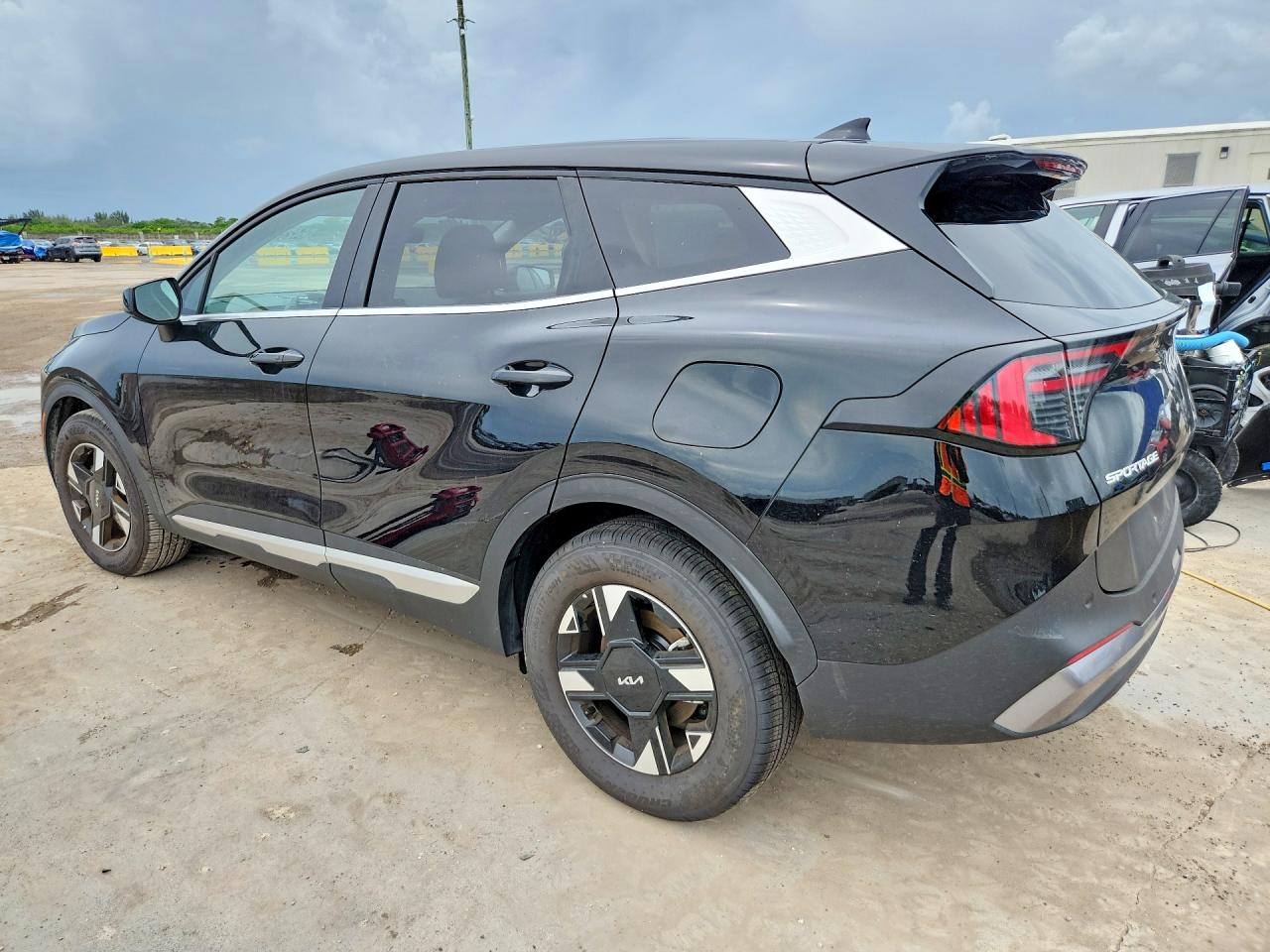2026 KIA SPORTAGE LX — снимка 2