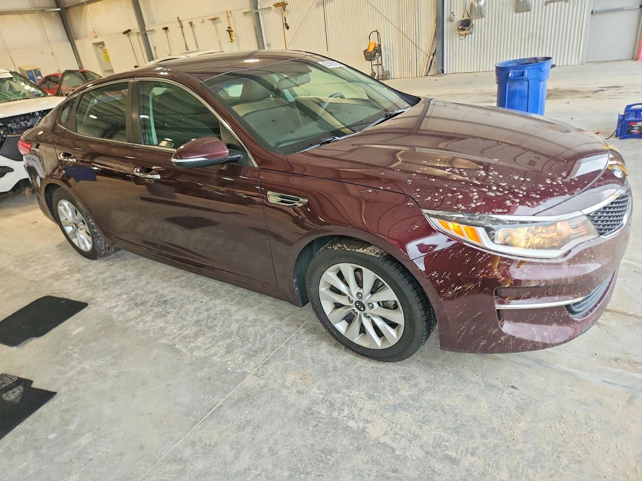 2017 KIA OPTIMA LX — снимка 4