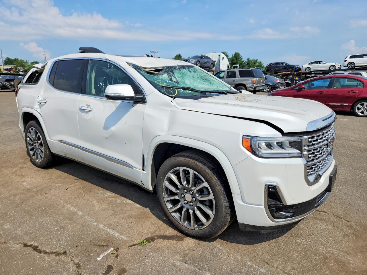 2022 GMC ACADIA DENALI — снимка 4