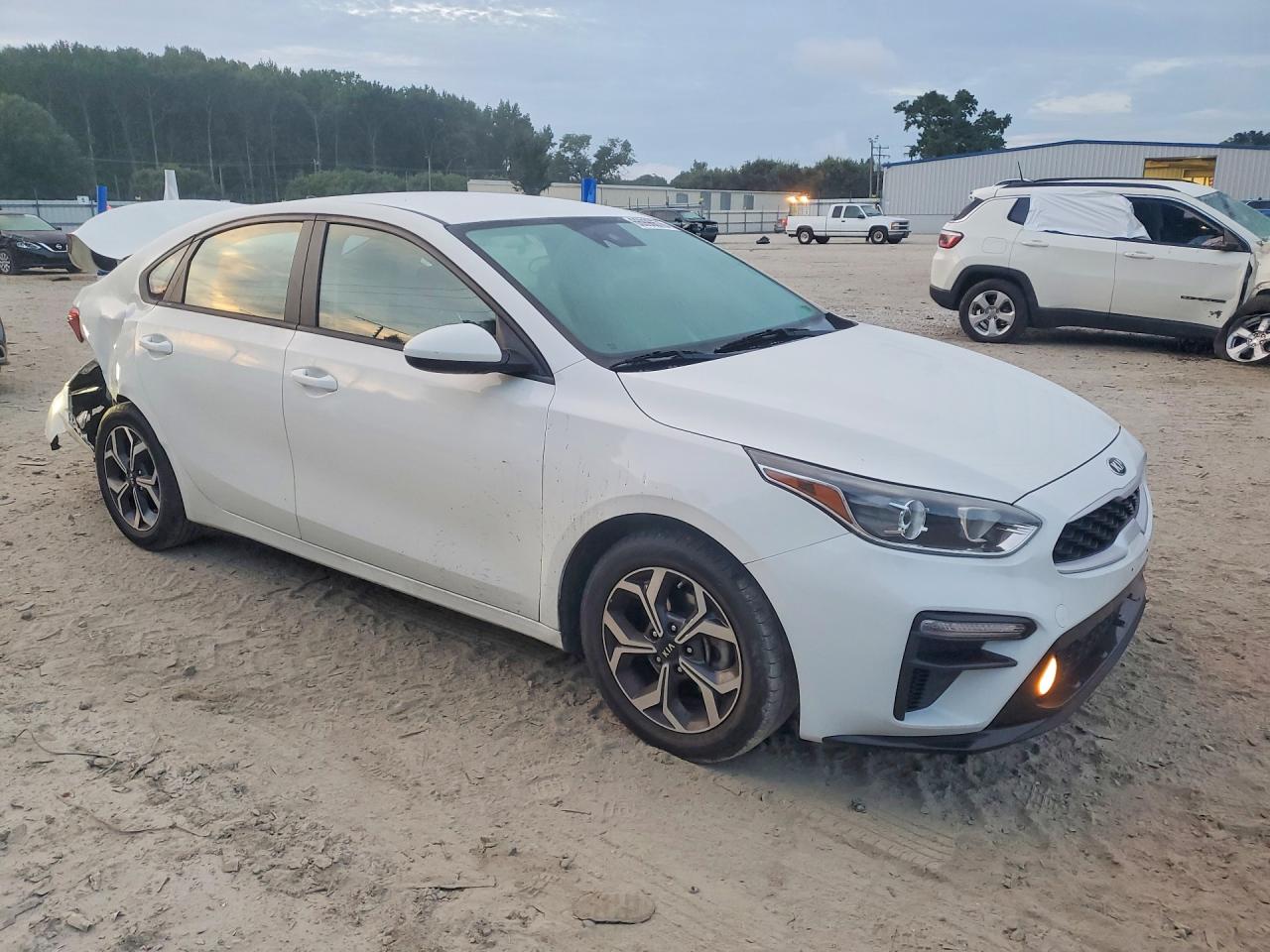 2021 KIA FORTE LXS — снимка 4