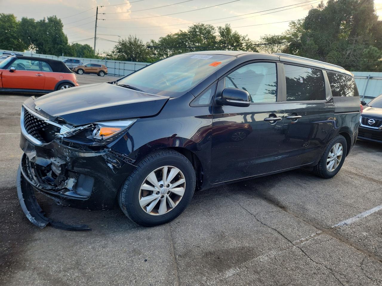 2016 KIA SEDONA LX