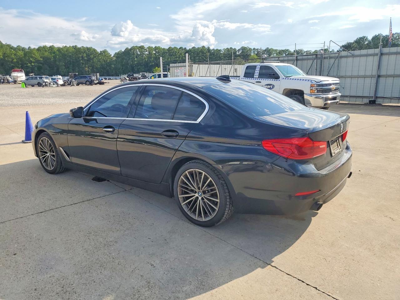 2018 BMW 530 I — снимка 2