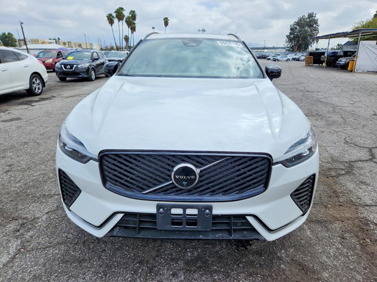 2026 VOLVO XC60 PLUS — снимка 5
