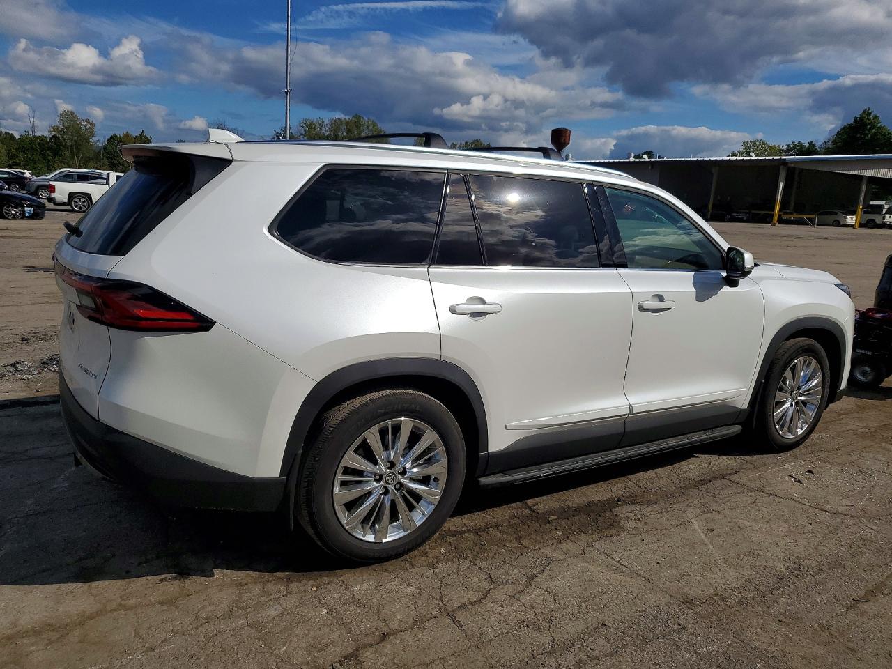 2026 TOYOTA GRAND HIGHLANDER PLATINUM — снимка 3
