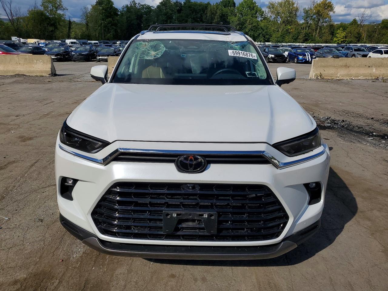 2026 TOYOTA GRAND HIGHLANDER PLATINUM — снимка 5