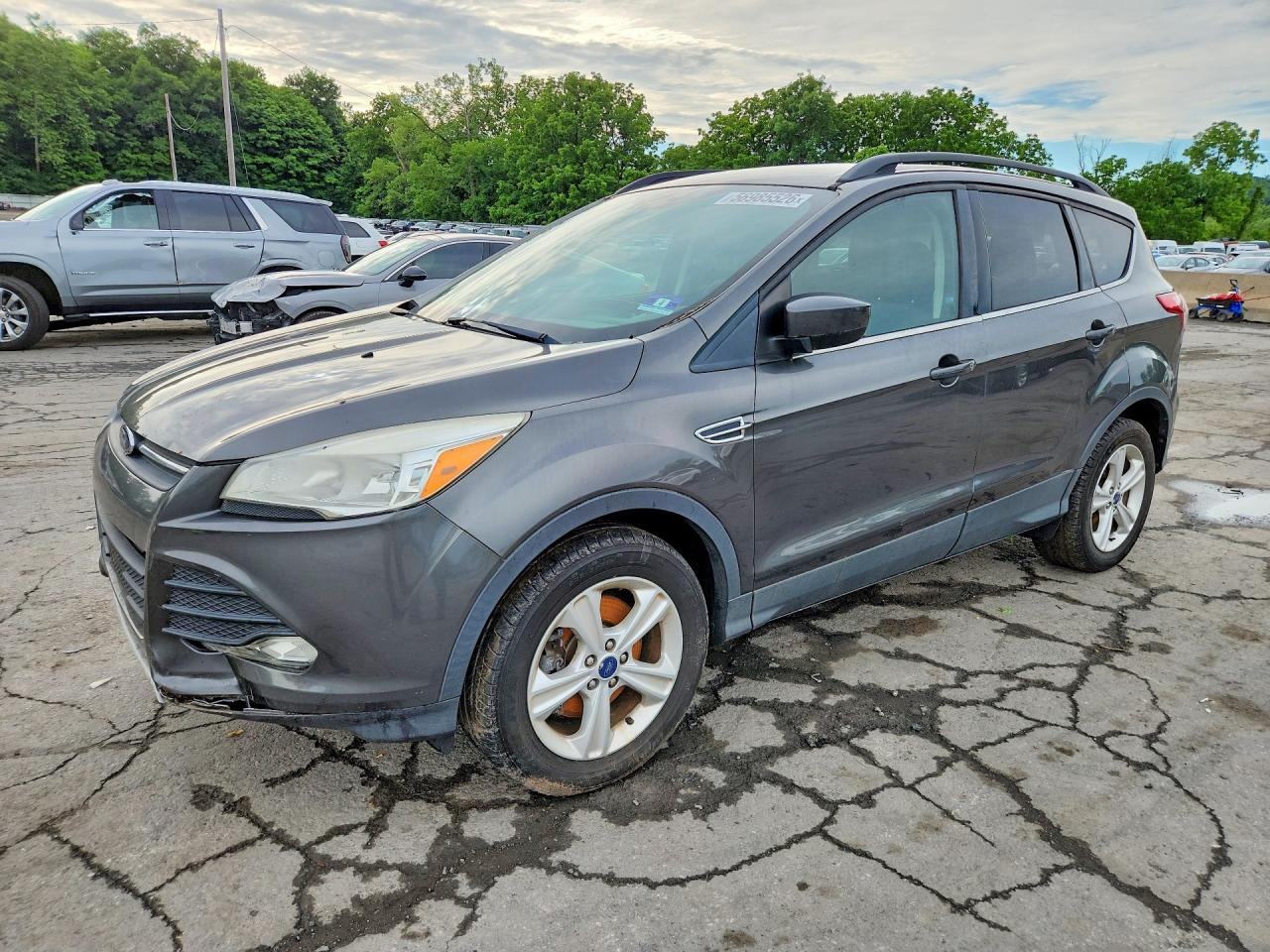 2016 FORD ESCAPE SE