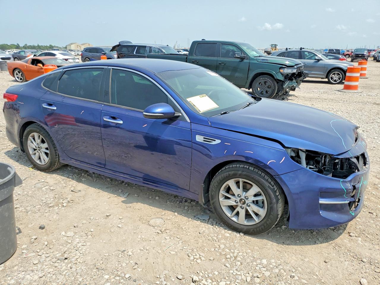 2017 KIA OPTIMA LX — снимка 4