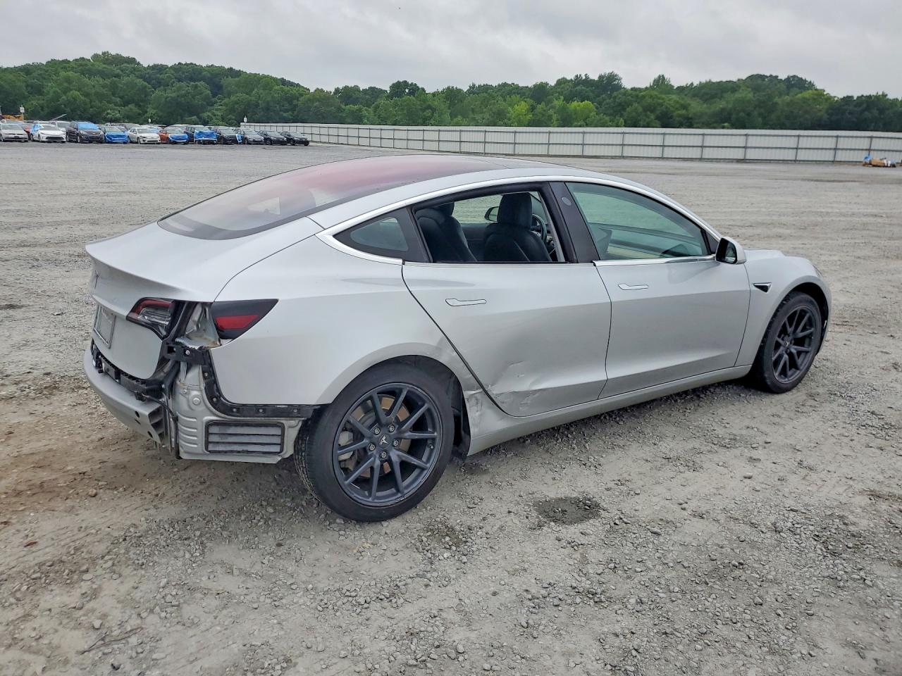 2018 TESLA MODEL 3 — снимка 3