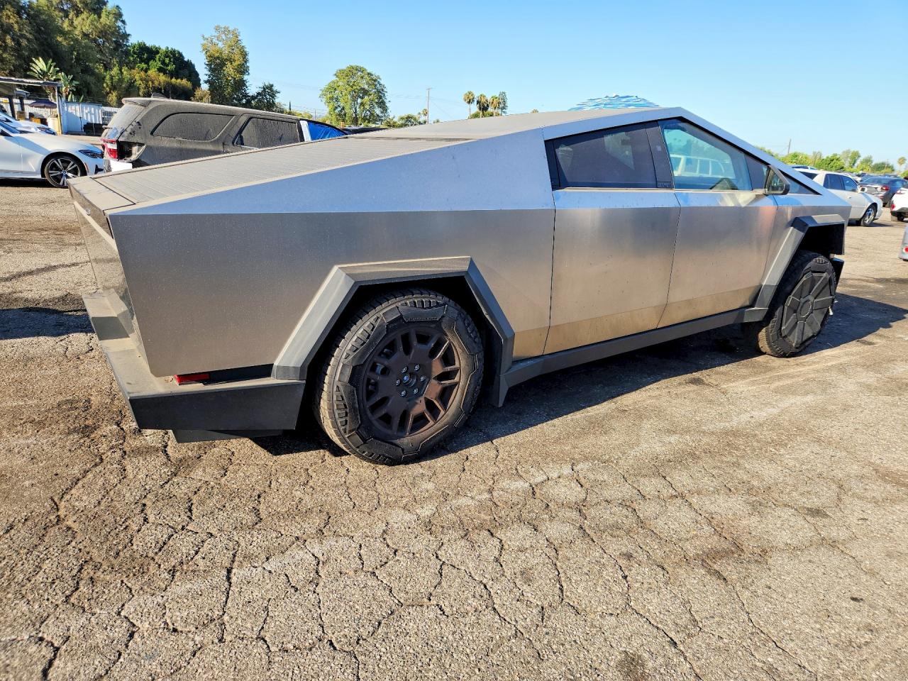 2024 TESLA CYBERTRUCK — снимка 3
