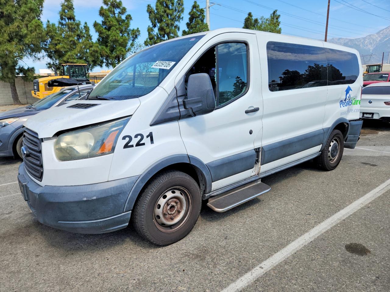 2017 FORD TRANSIT T-150