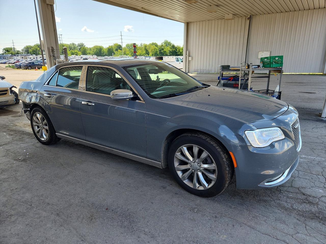 2019 CHRYSLER 300 LIMITED — снимка 4