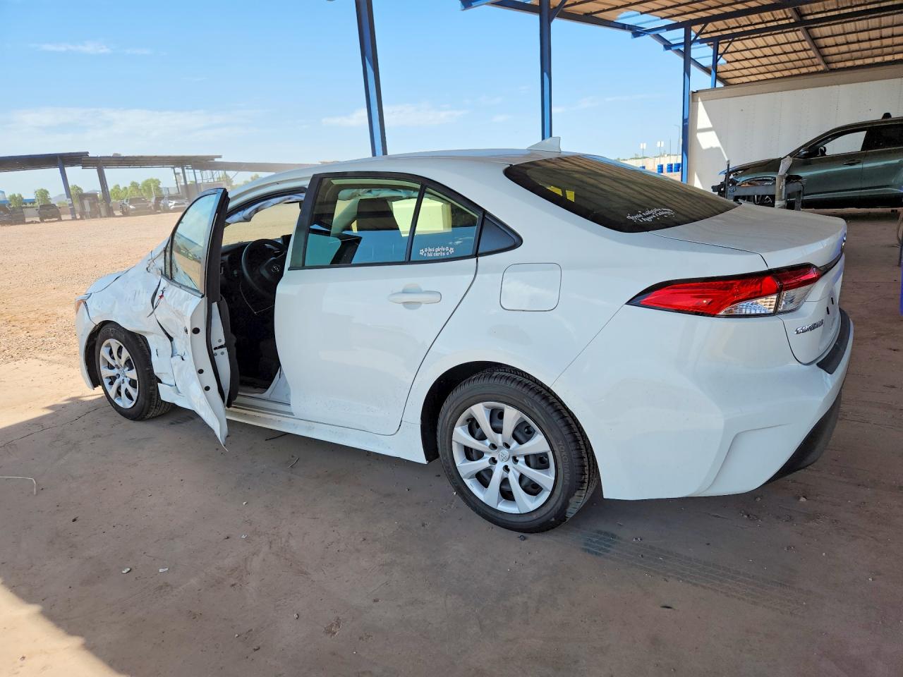 2023 TOYOTA COROLLA LE — снимка 2