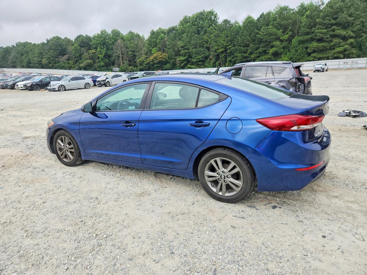 2017 HYUNDAI ELANTRA SE — снимка 2
