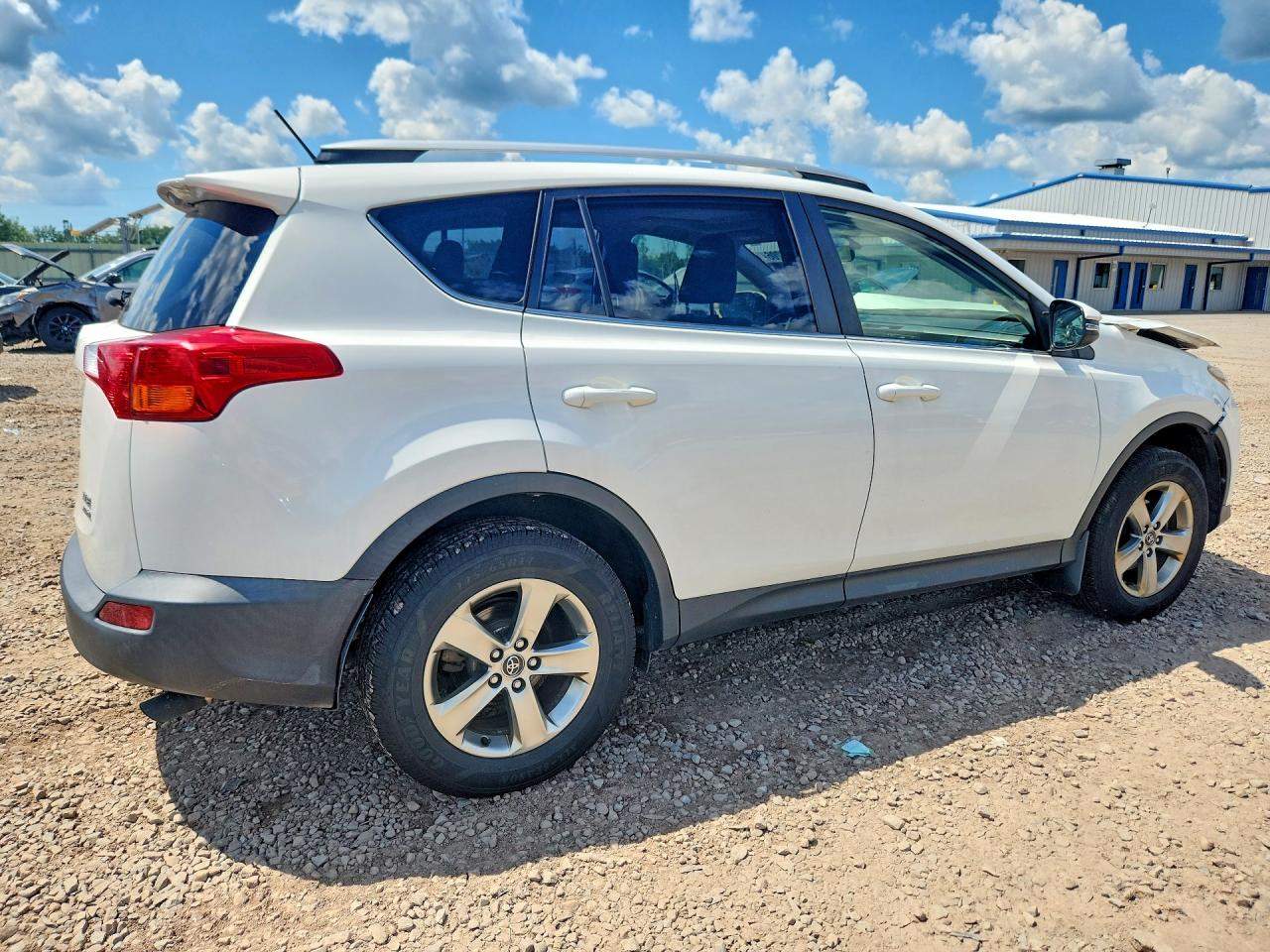 2015 TOYOTA RAV4 XLE — снимка 3