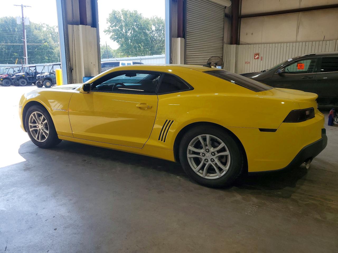 2015 CHEVROLET CAMARO LS — снимка 2