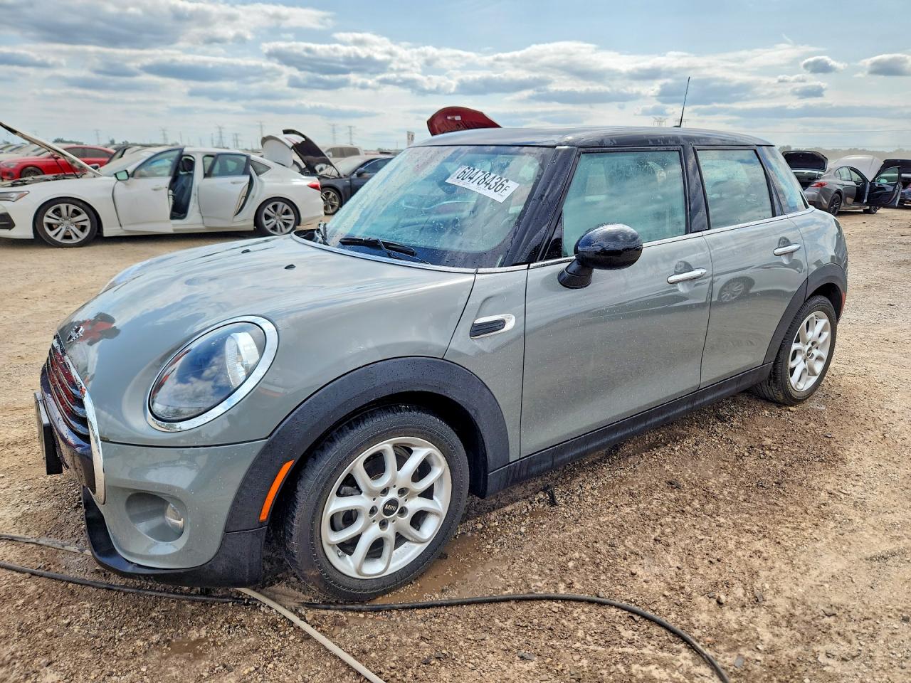 2019 MINI COOPER