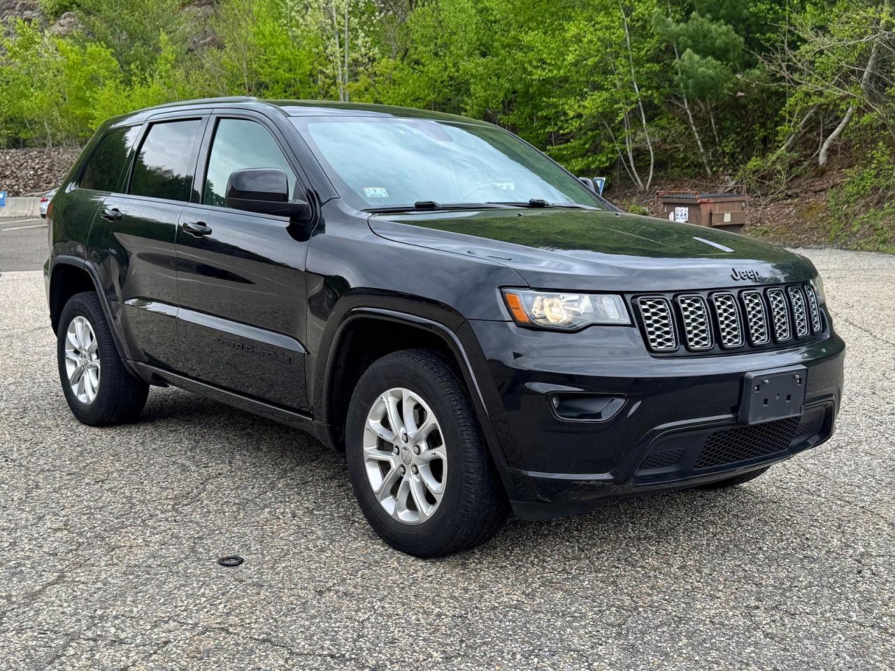 2018 JEEP GRAND CHEROKEE LAREDO