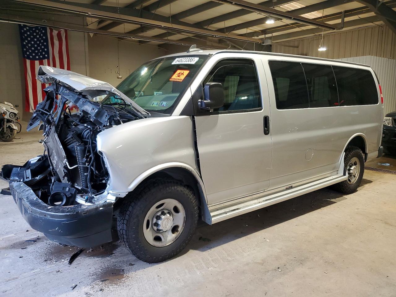 2017 CHEVROLET EXPRESS G2500 LS
