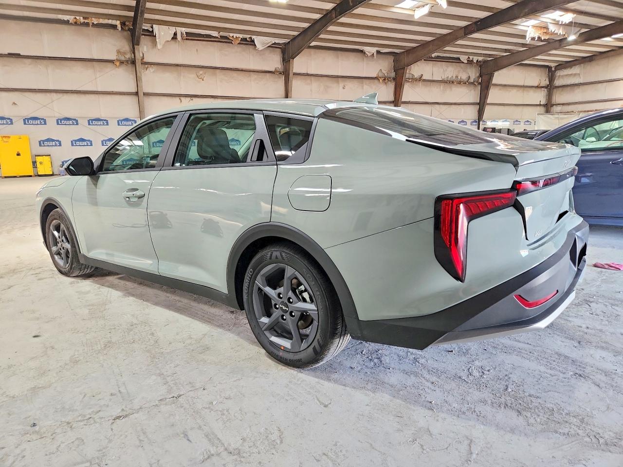 2026 KIA K4 LXS — снимка 2