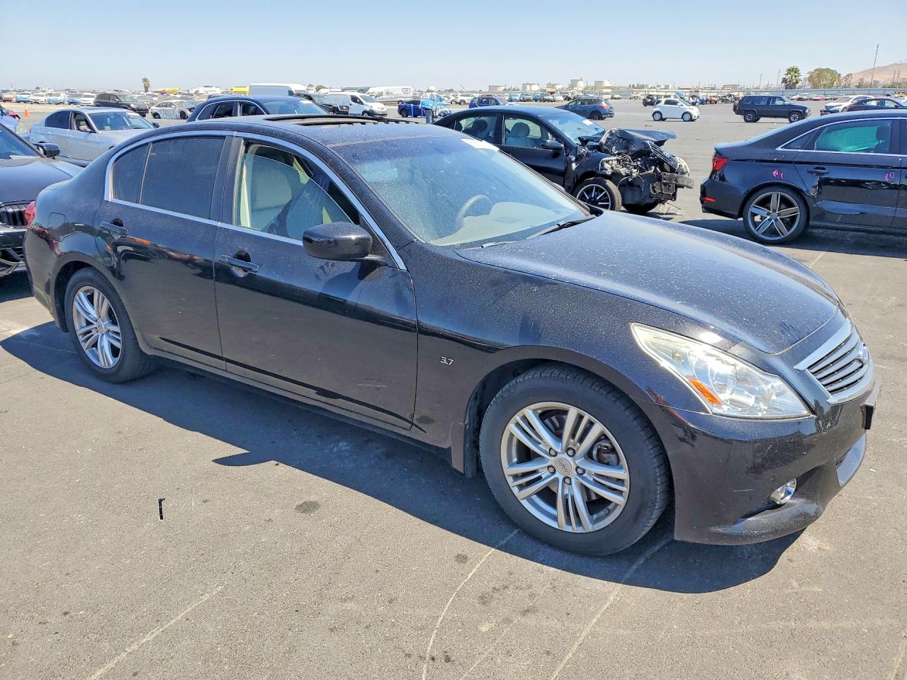 2015 INFINITI Q40 BASE — снимка 4