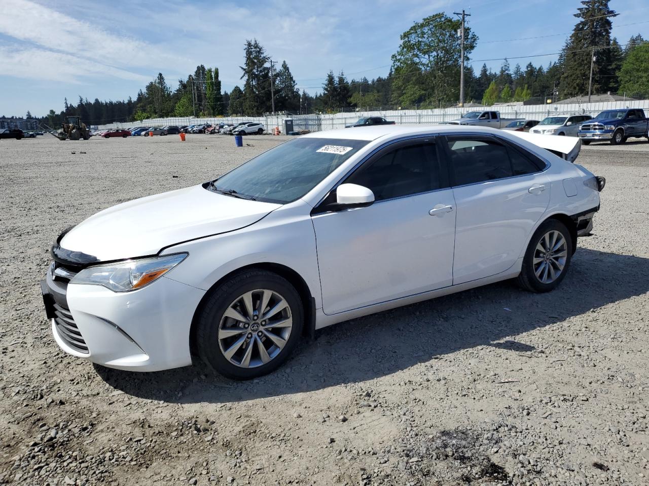 2015 TOYOTA CAMRY LE