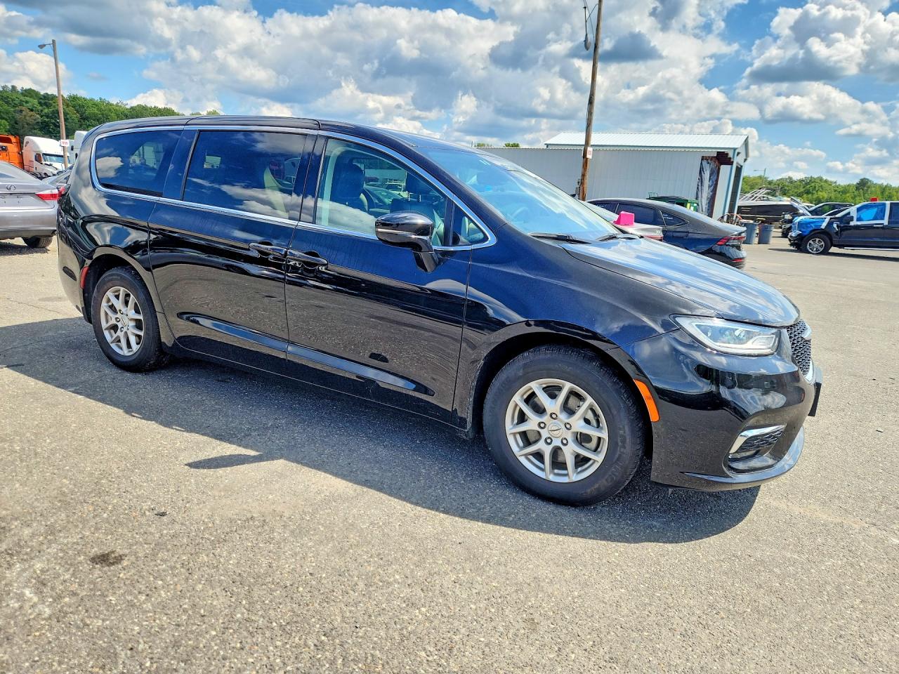 2024 CHRYSLER PACIFICA TOURING L — снимка 4