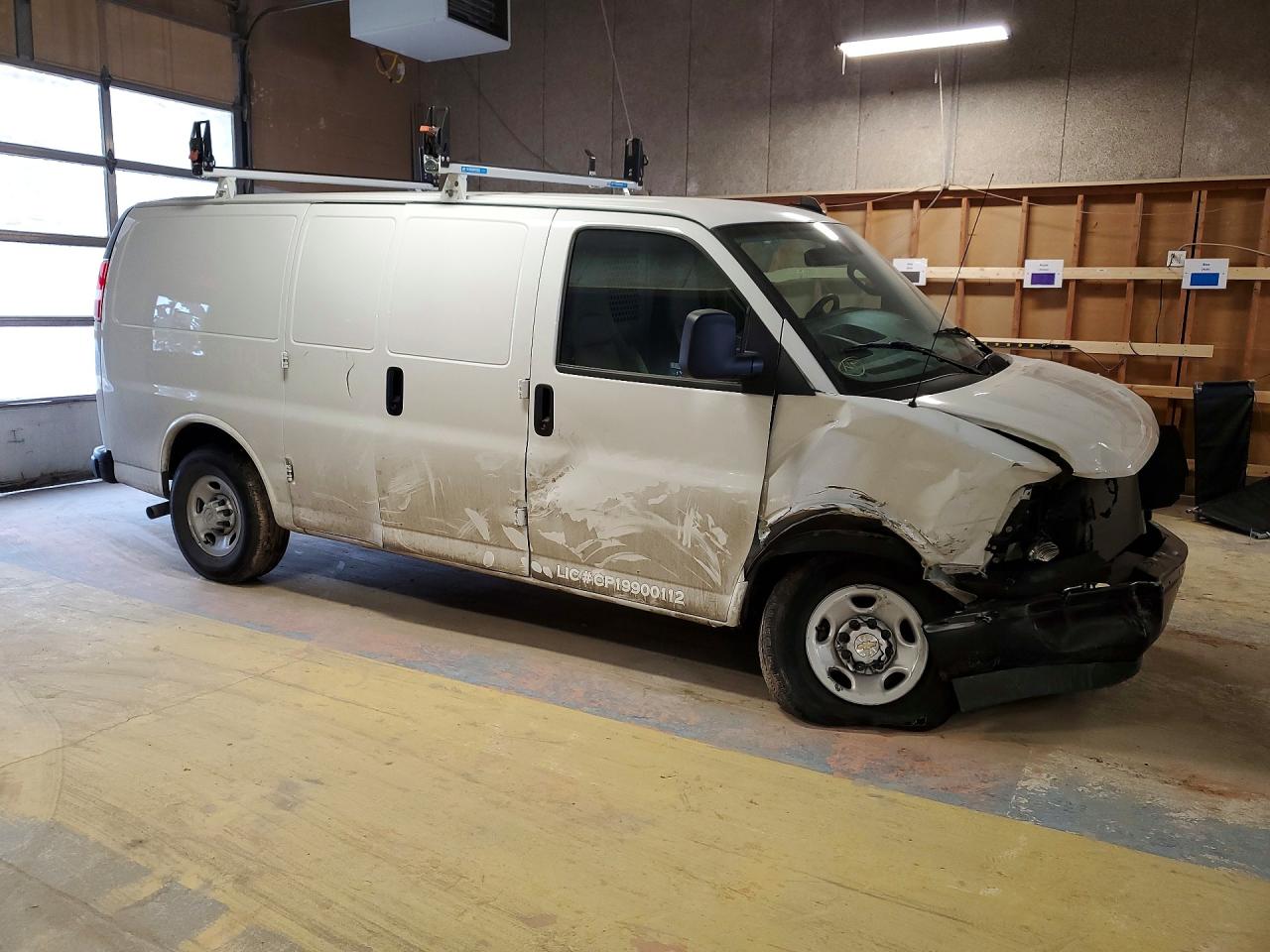 2024 CHEVROLET EXPRESS G2500 — снимка 4