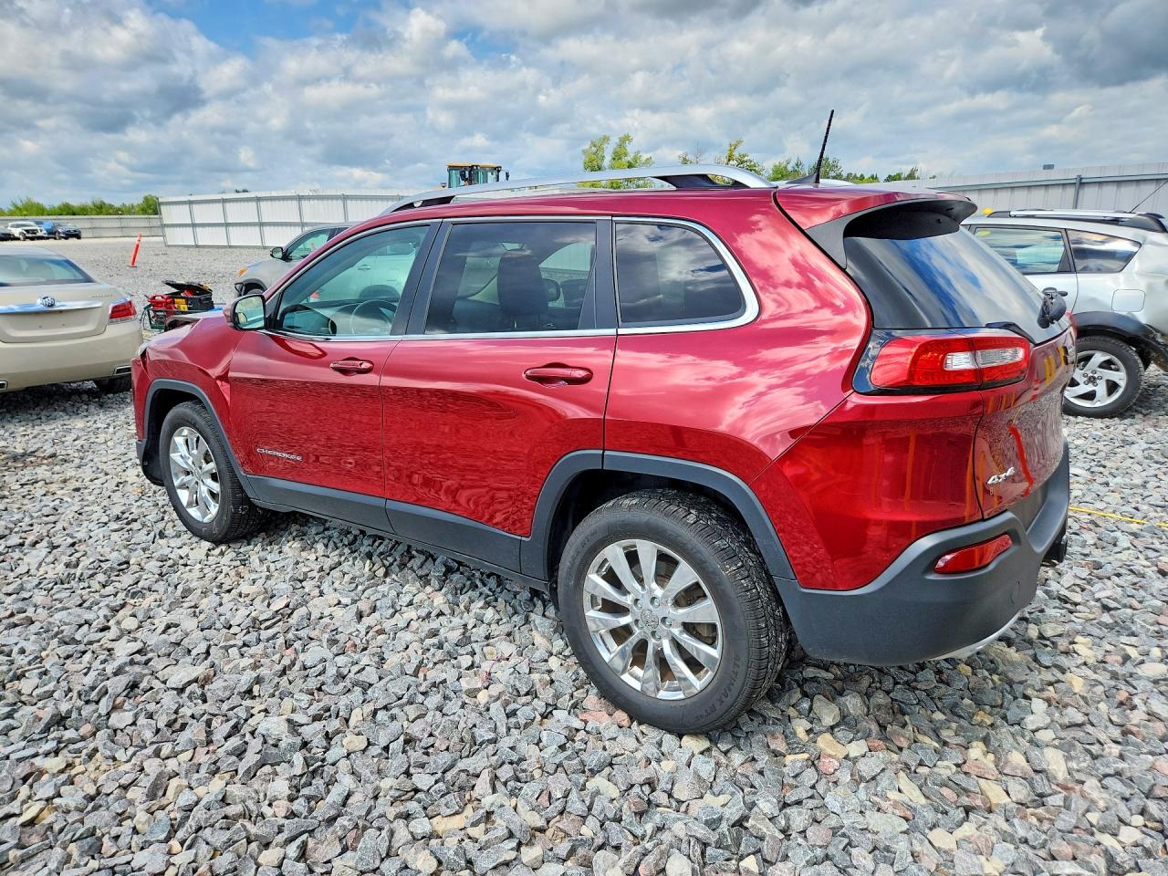 2017 JEEP CHEROKEE 4D 4WD — снимка 2