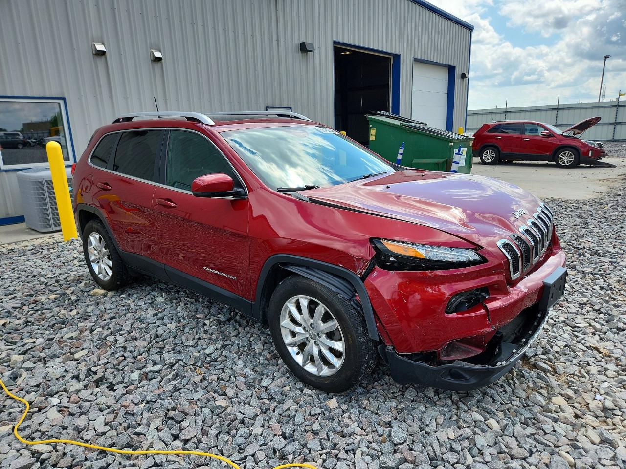 2017 JEEP CHEROKEE 4D 4WD — снимка 4