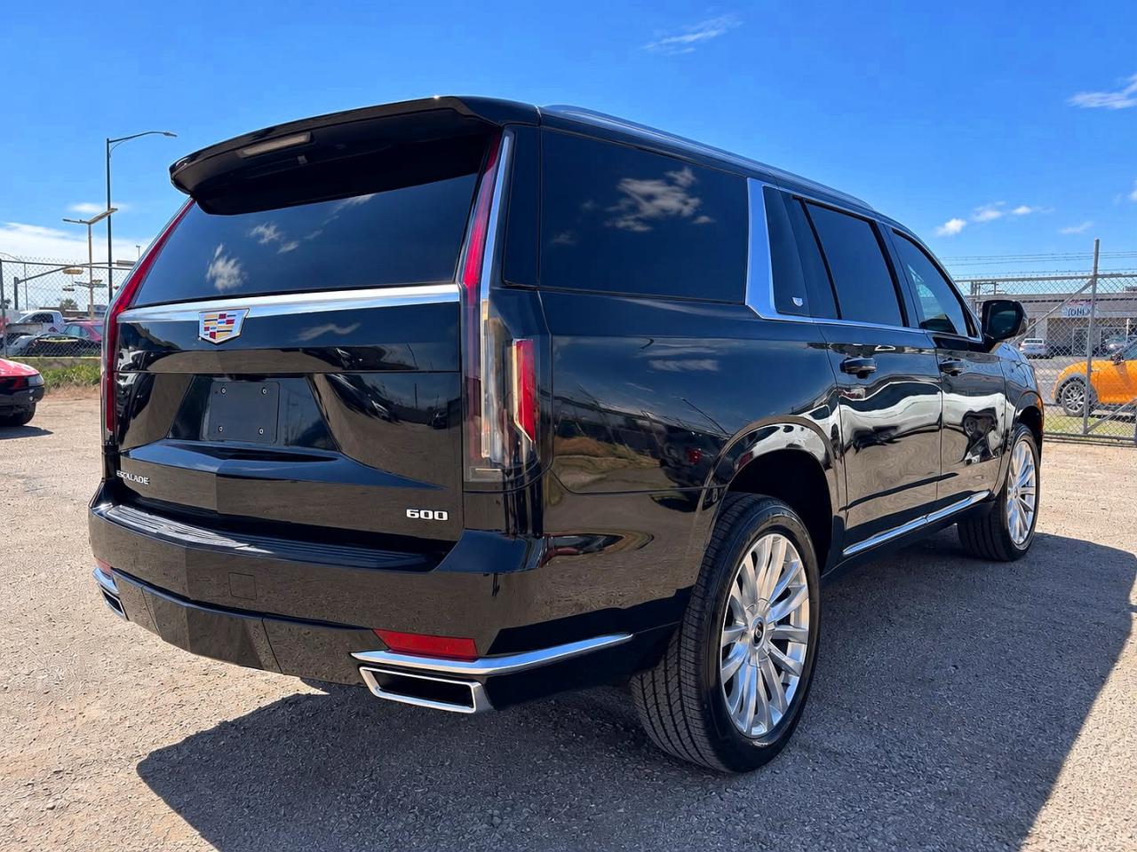 2023 CADILLAC ESCALADE ESV LUXURY — снимка 4