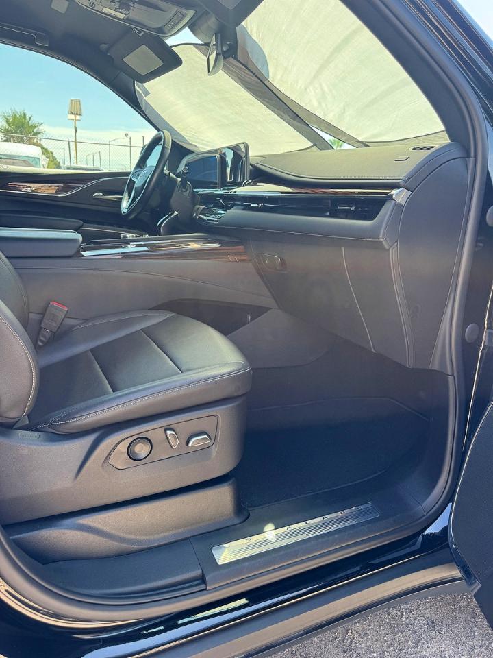 2023 CADILLAC ESCALADE ESV LUXURY — снимка 5