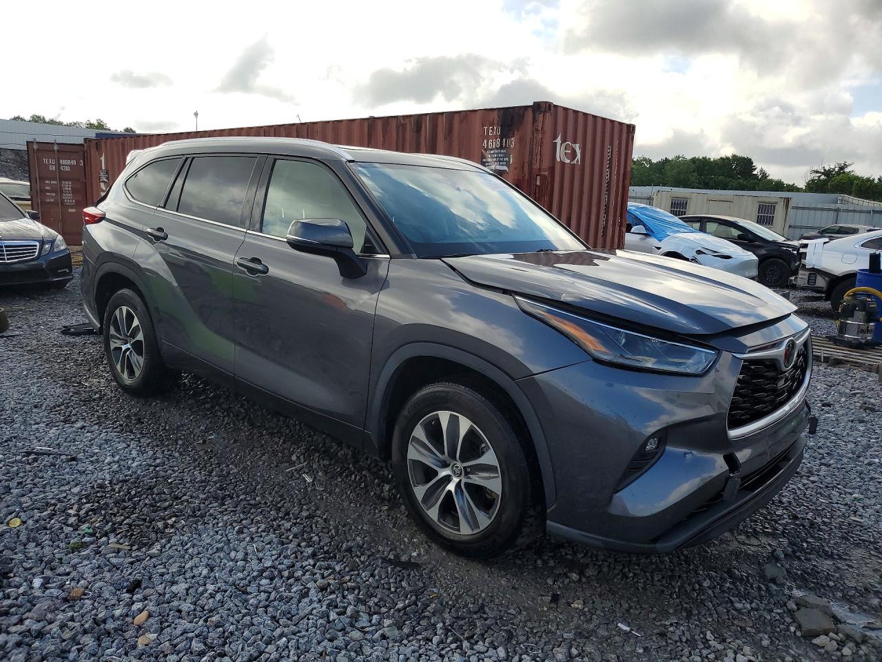 2021 TOYOTA HIGHLANDER XLE — снимка 4