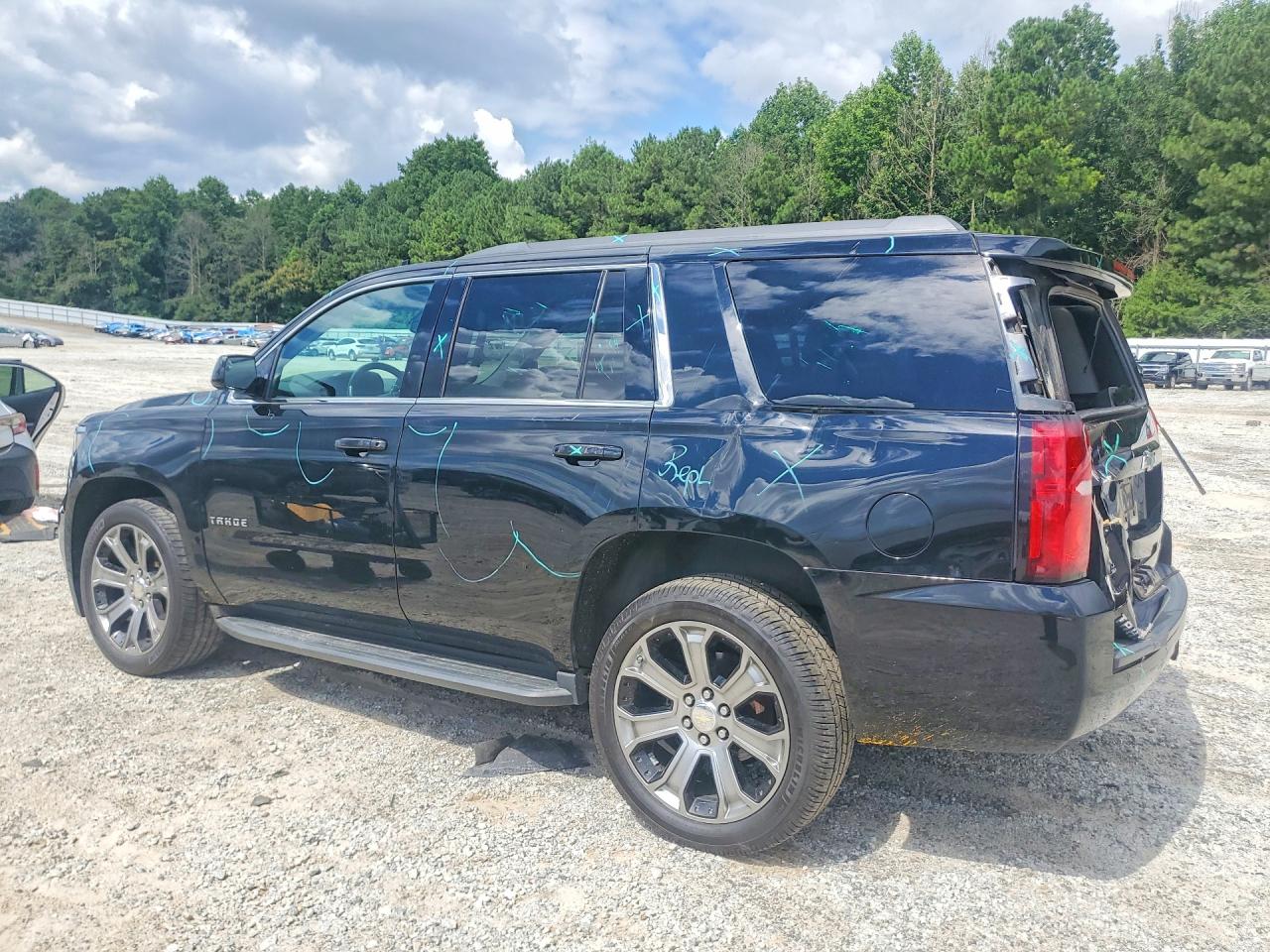 2017 CHEVROLET TAHOE C1500 LS — снимка 2
