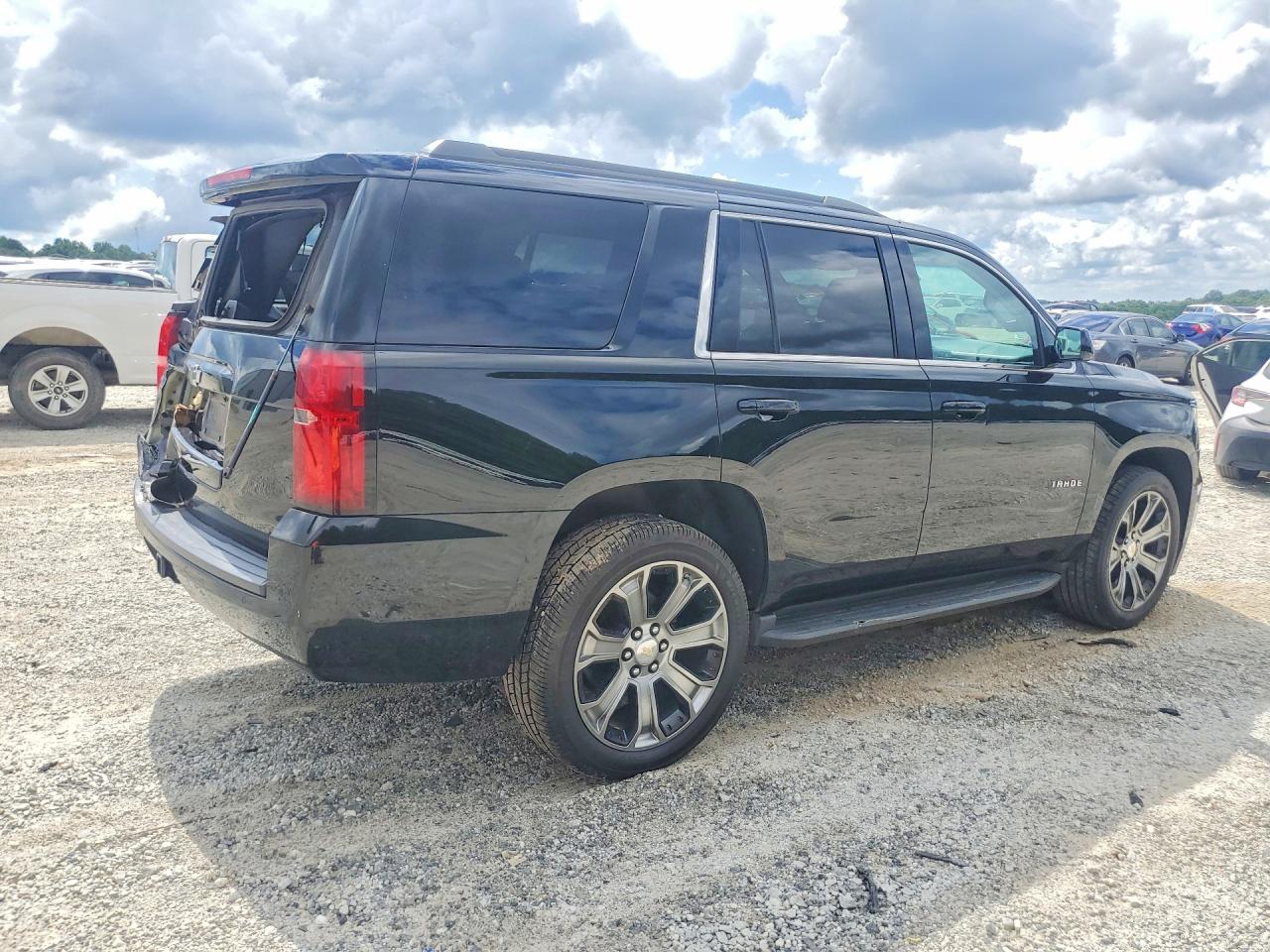 2017 CHEVROLET TAHOE C1500 LS — снимка 3