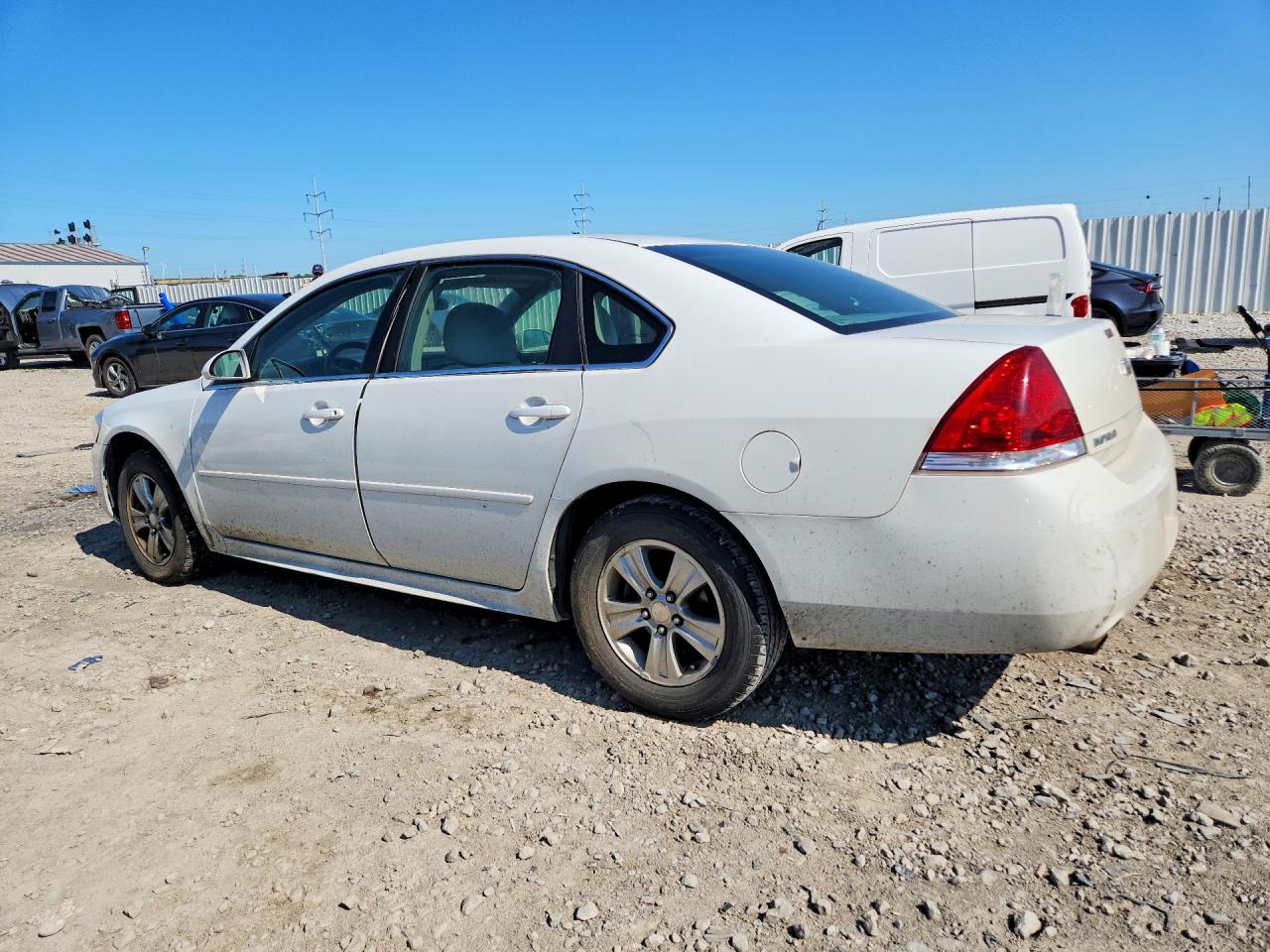 2015 CHEVROLET IMPALA LIMITED LS — снимка 2