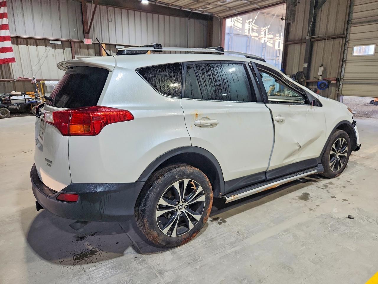 2015 TOYOTA RAV4 LIMITED — снимка 3