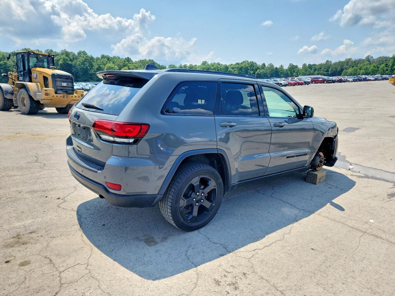 2019 JEEP GRAND CHEROKEE LAREDO — снимка 3