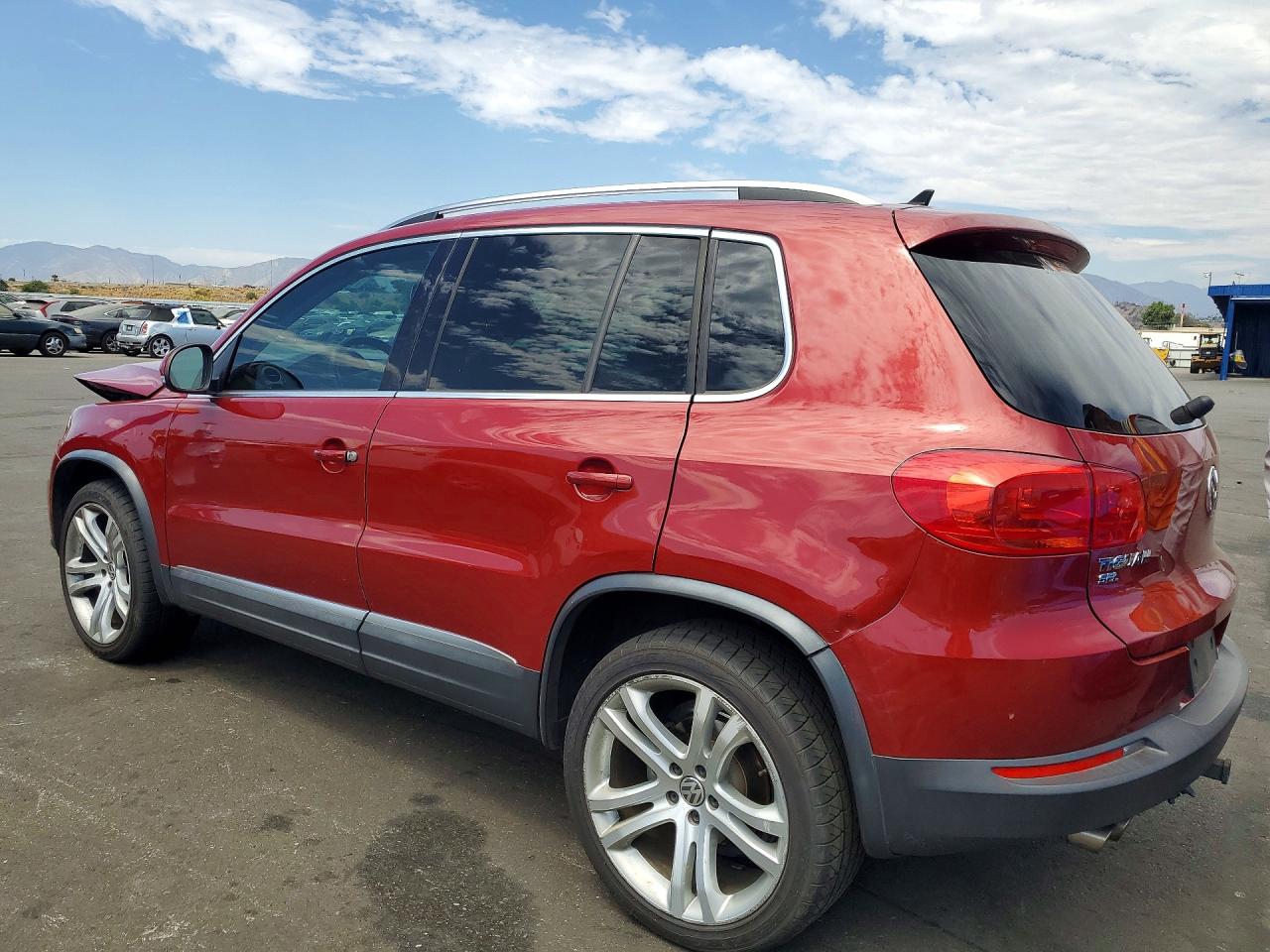 2016 VOLKSWAGEN TIGUAN S — снимка 2
