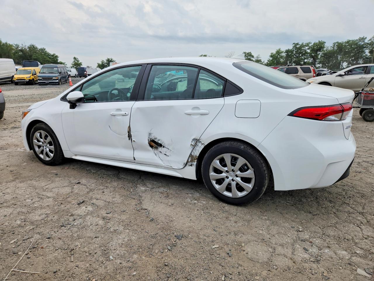 2025 TOYOTA COROLLA LE — снимка 2