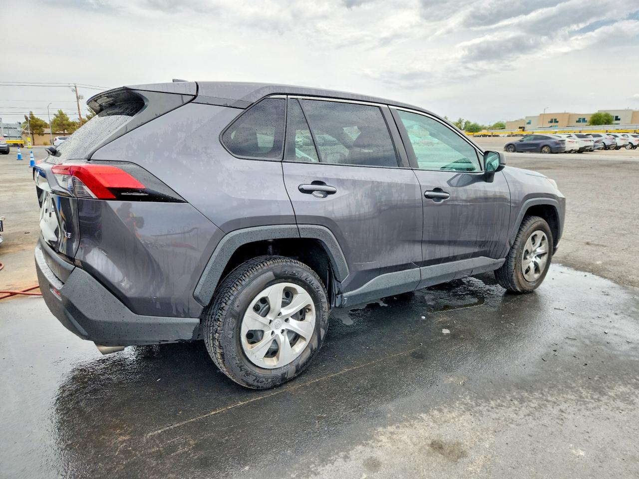 2022 TOYOTA RAV4 LE — снимка 3