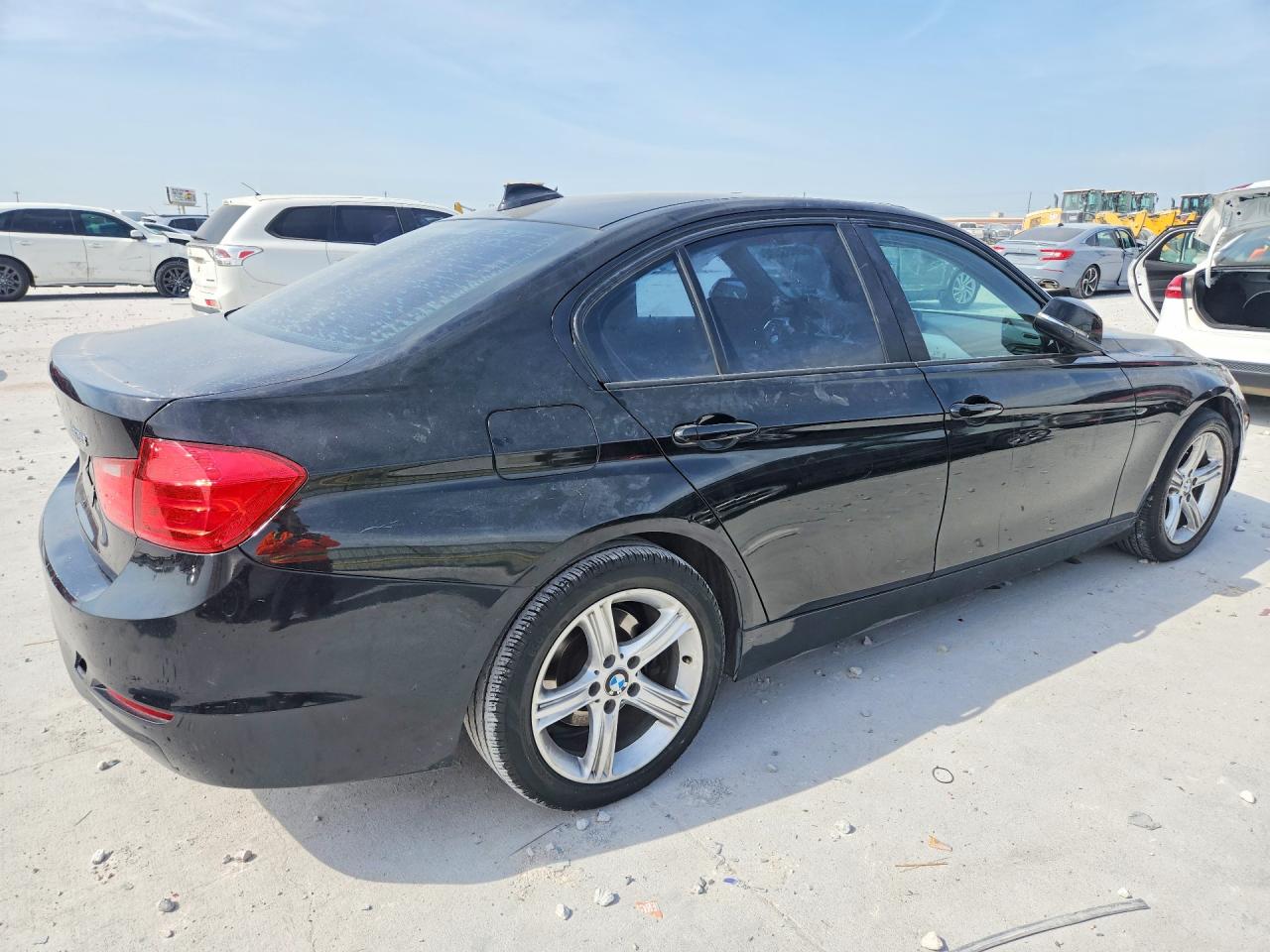 2013 BMW 328 I — снимка 3
