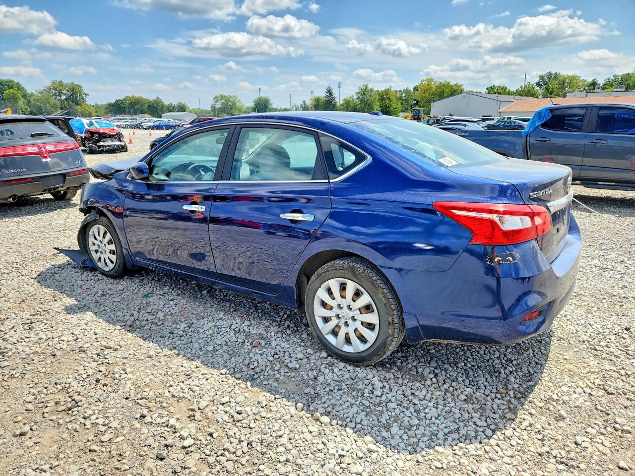 2016 NISSAN SENTRA SV — снимка 2