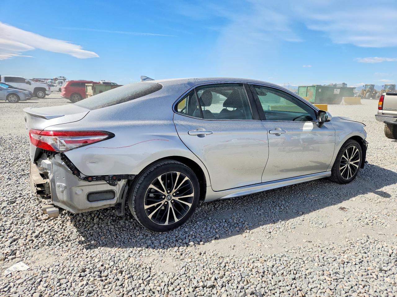 2019 TOYOTA CAMRY SE — снимка 3