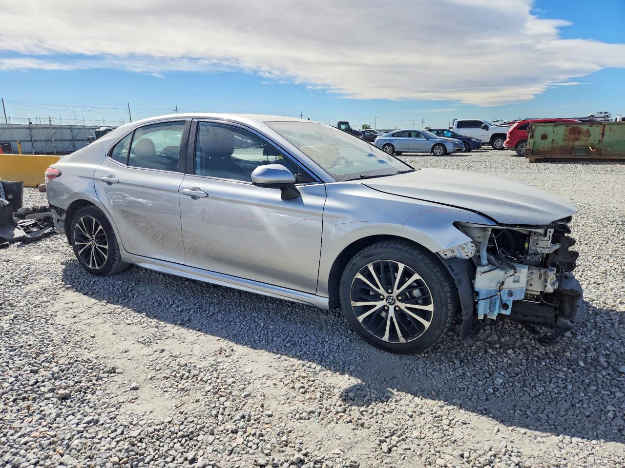 2019 TOYOTA CAMRY SE — снимка 4